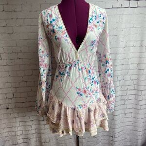 Hemant & Nandita Sahar mini dress in white with a floral print size XS